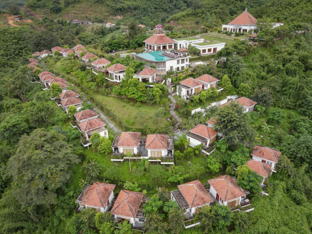 Le Grand Pakbeng Hotell Exteriör bild